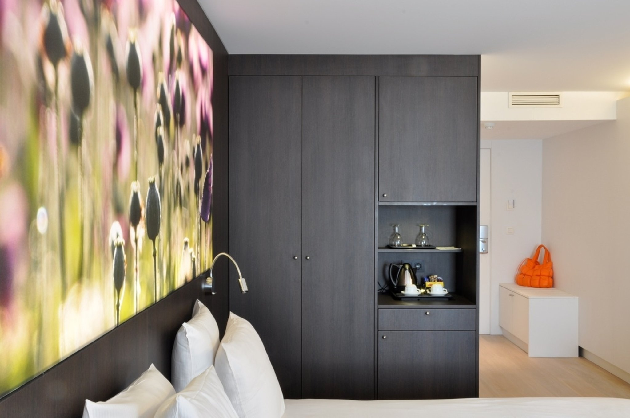 Flanders Hotel by null