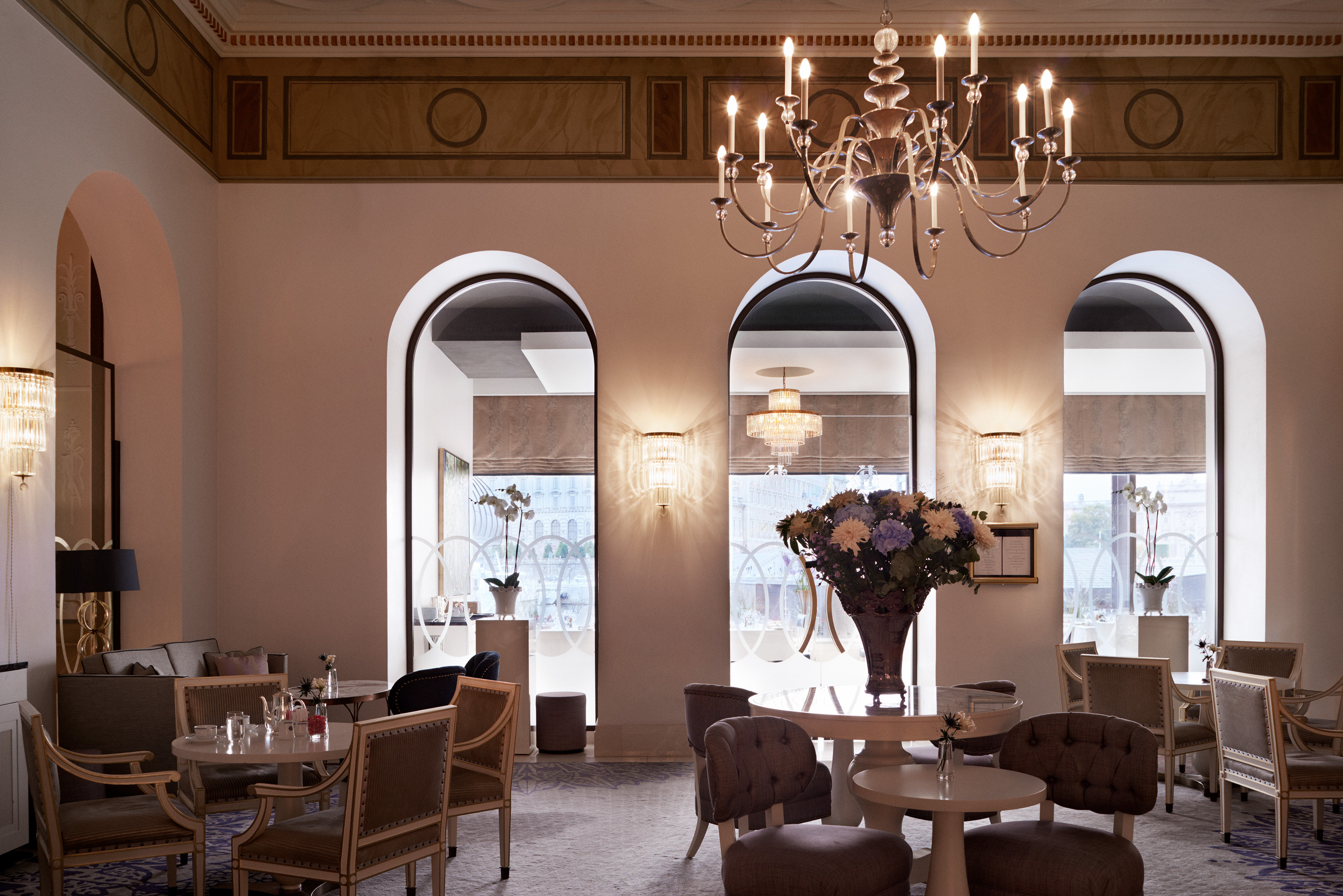 Grand Hôtel by null