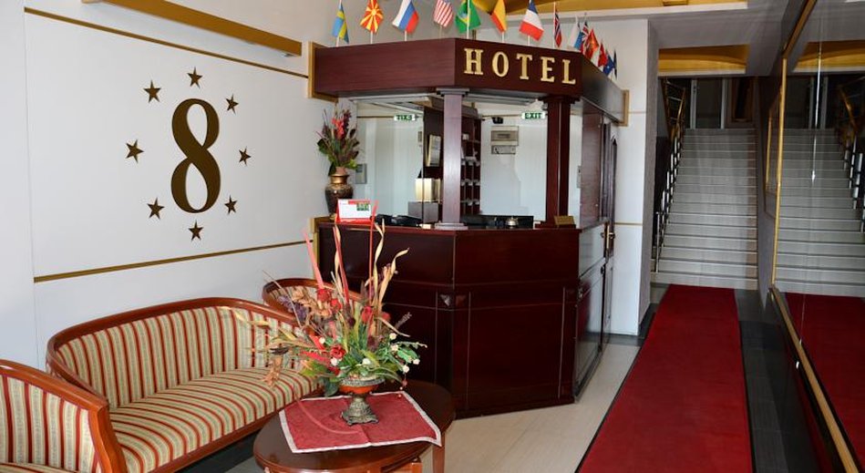 Hotel „Super 8“ by null