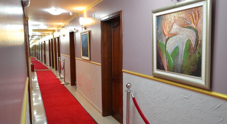 Hotel „Super 8“ by null