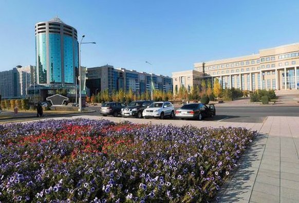 Diplomat Hotel & Business Center by null