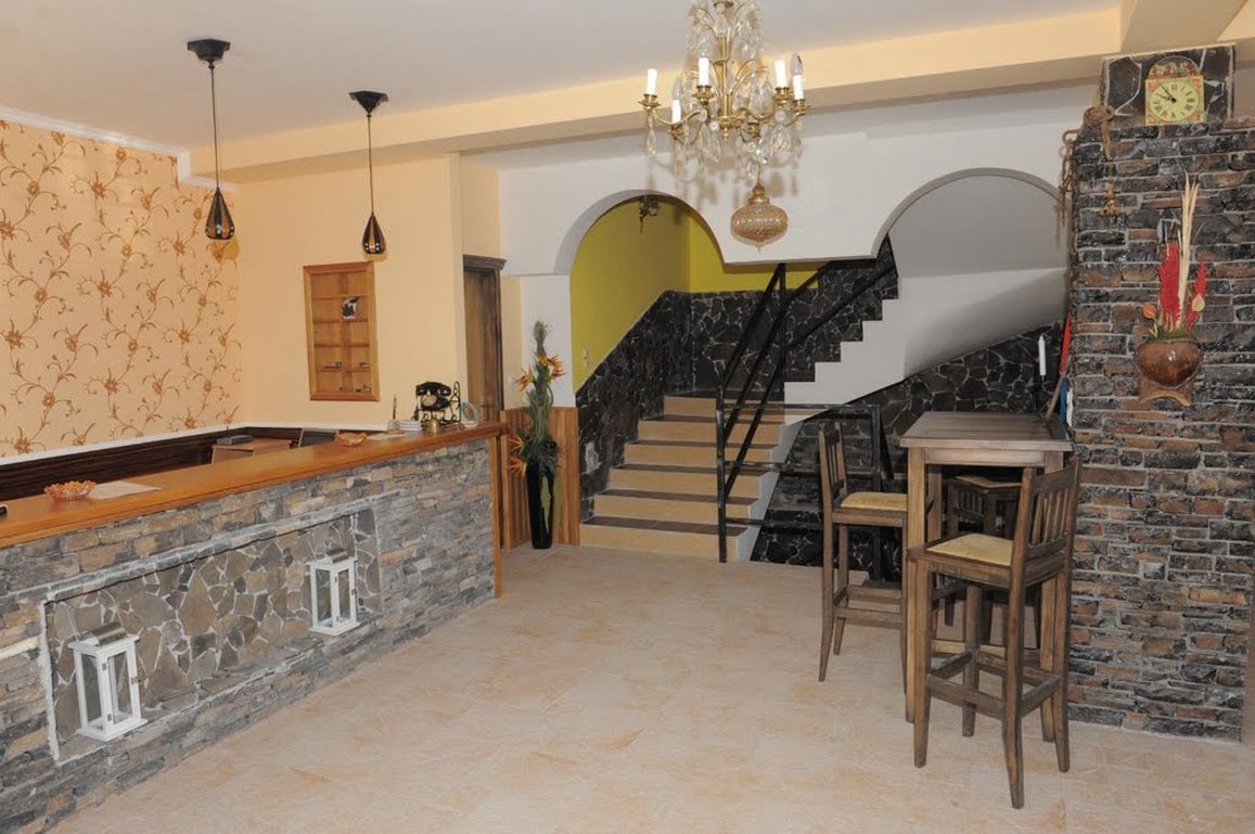 Villa Anri by null