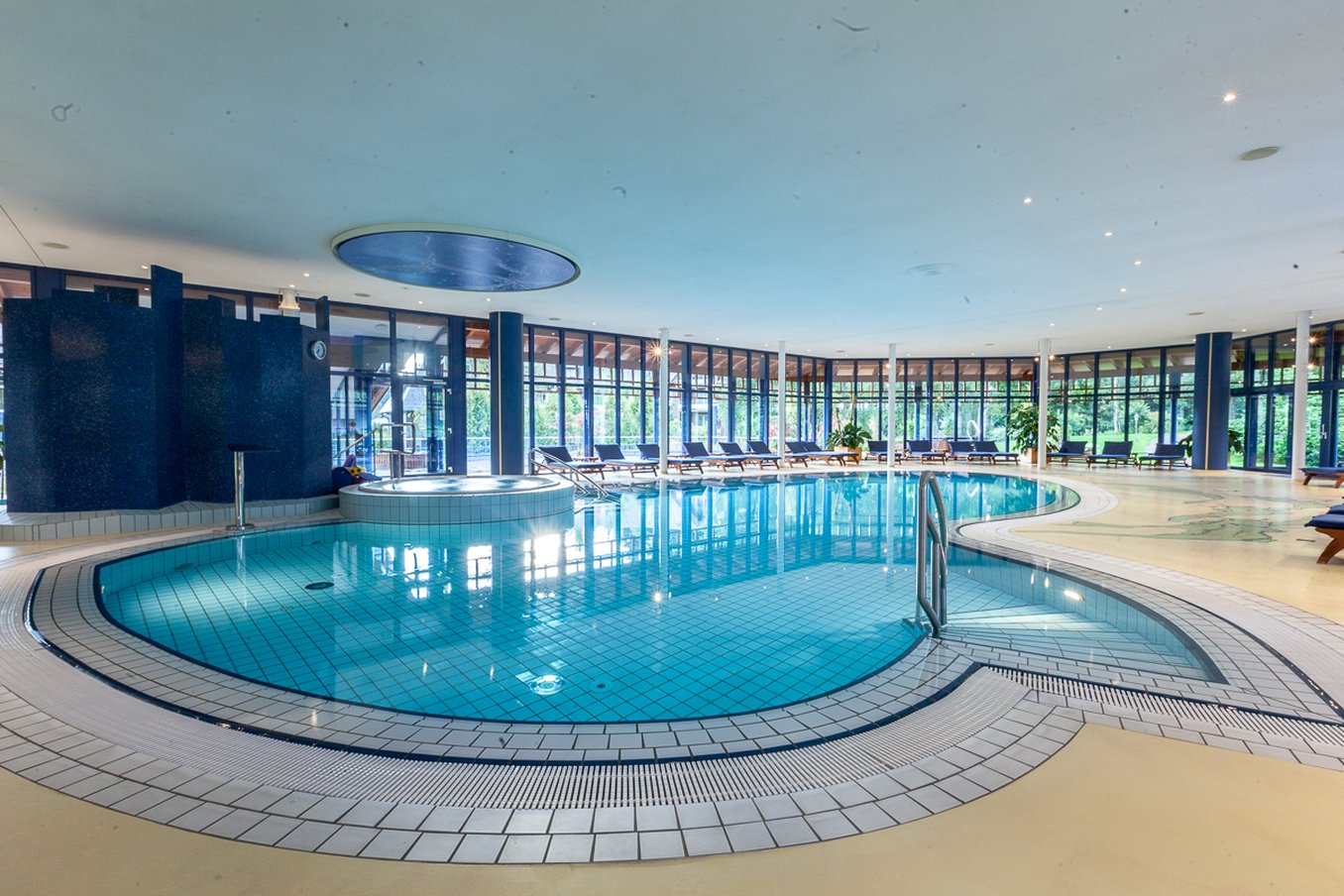 Parkhotel Adler by null