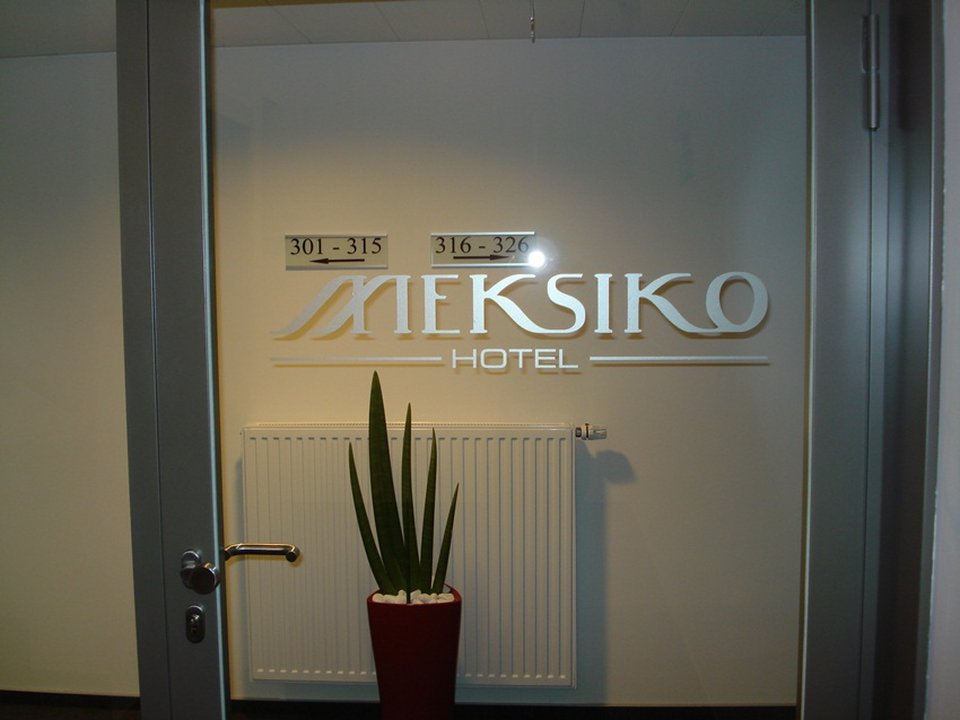Hotel Meksiko by null