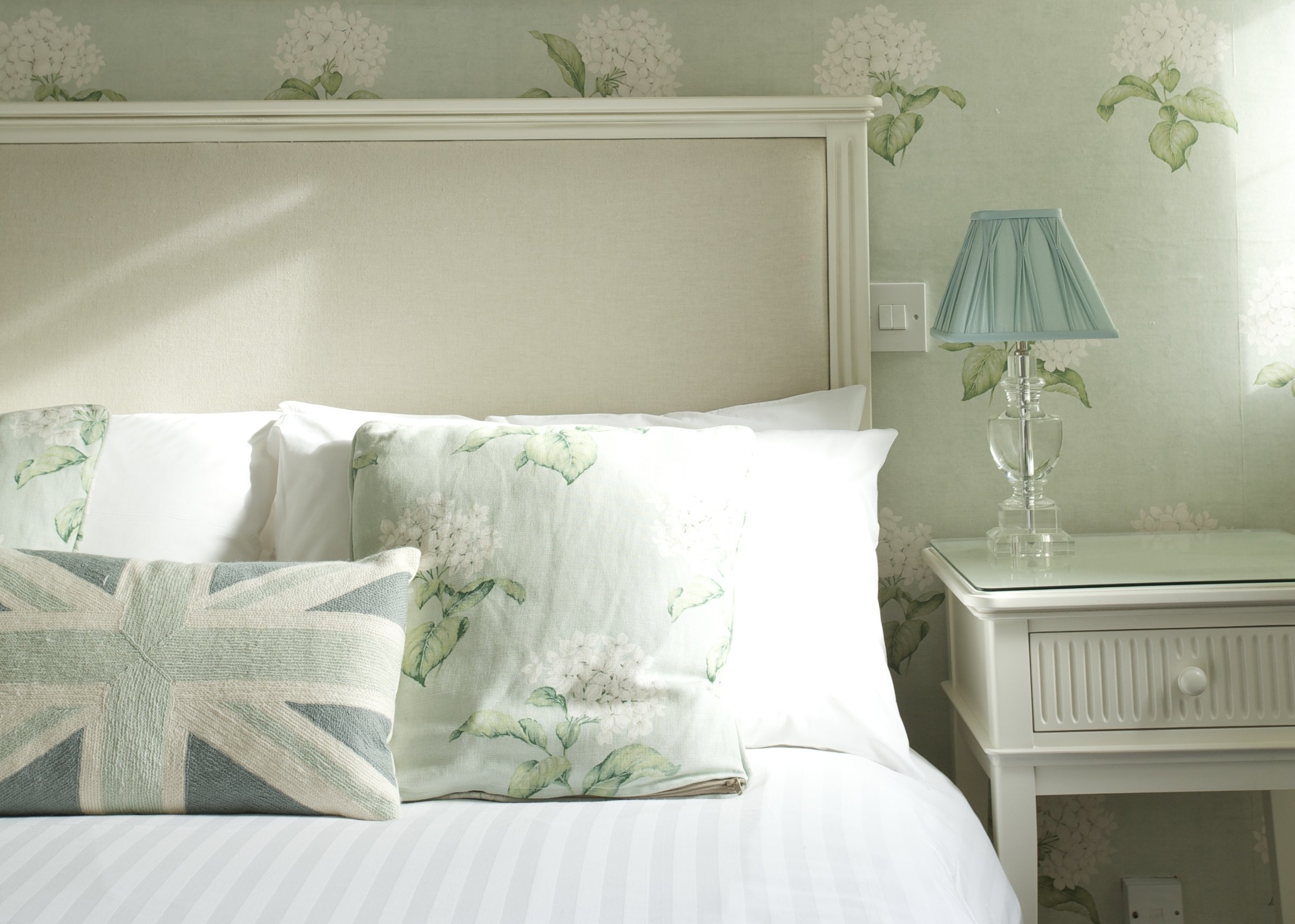 The Exmoor White Horse Inn by null