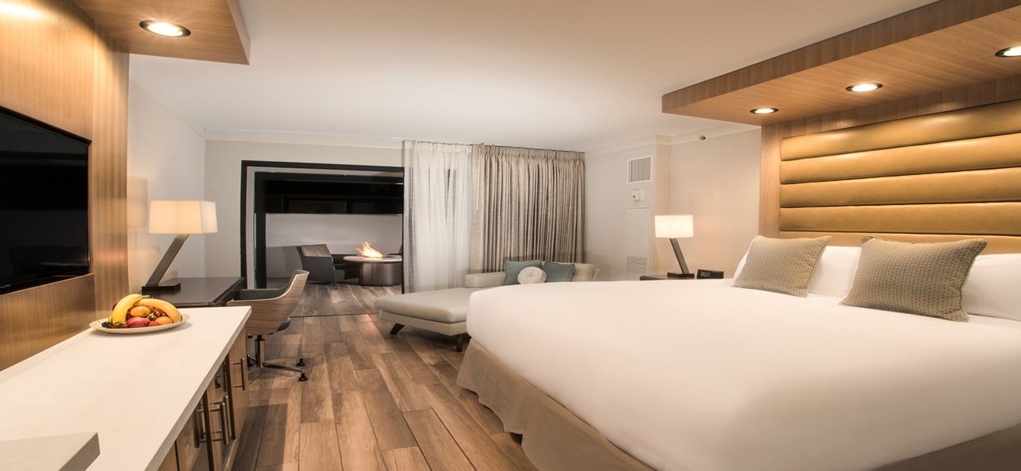 Loews Hotel by null