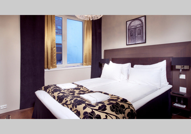 Banken Hotel by null
