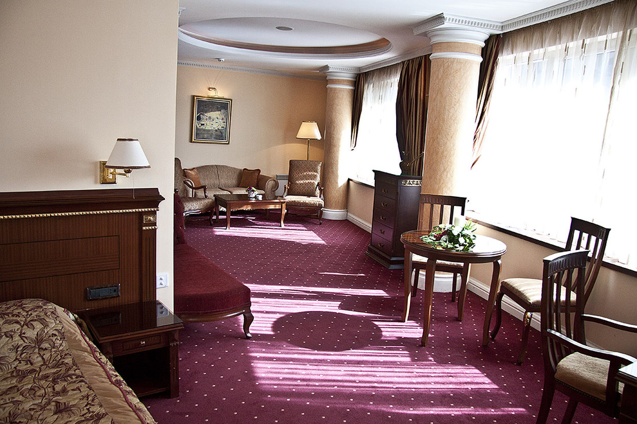 Stone Bridge by null