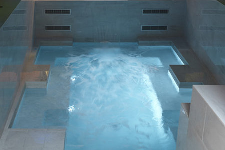 Cour des Loges Lyon, A Radisson Collection Hotel by null