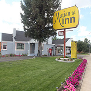 Marianna Inn Panguitch by null