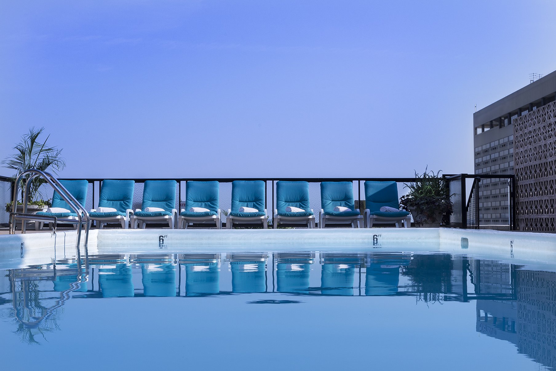 The Windsor Suites by null