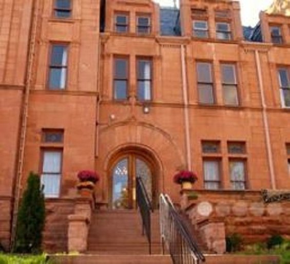 Patterson Inn by null