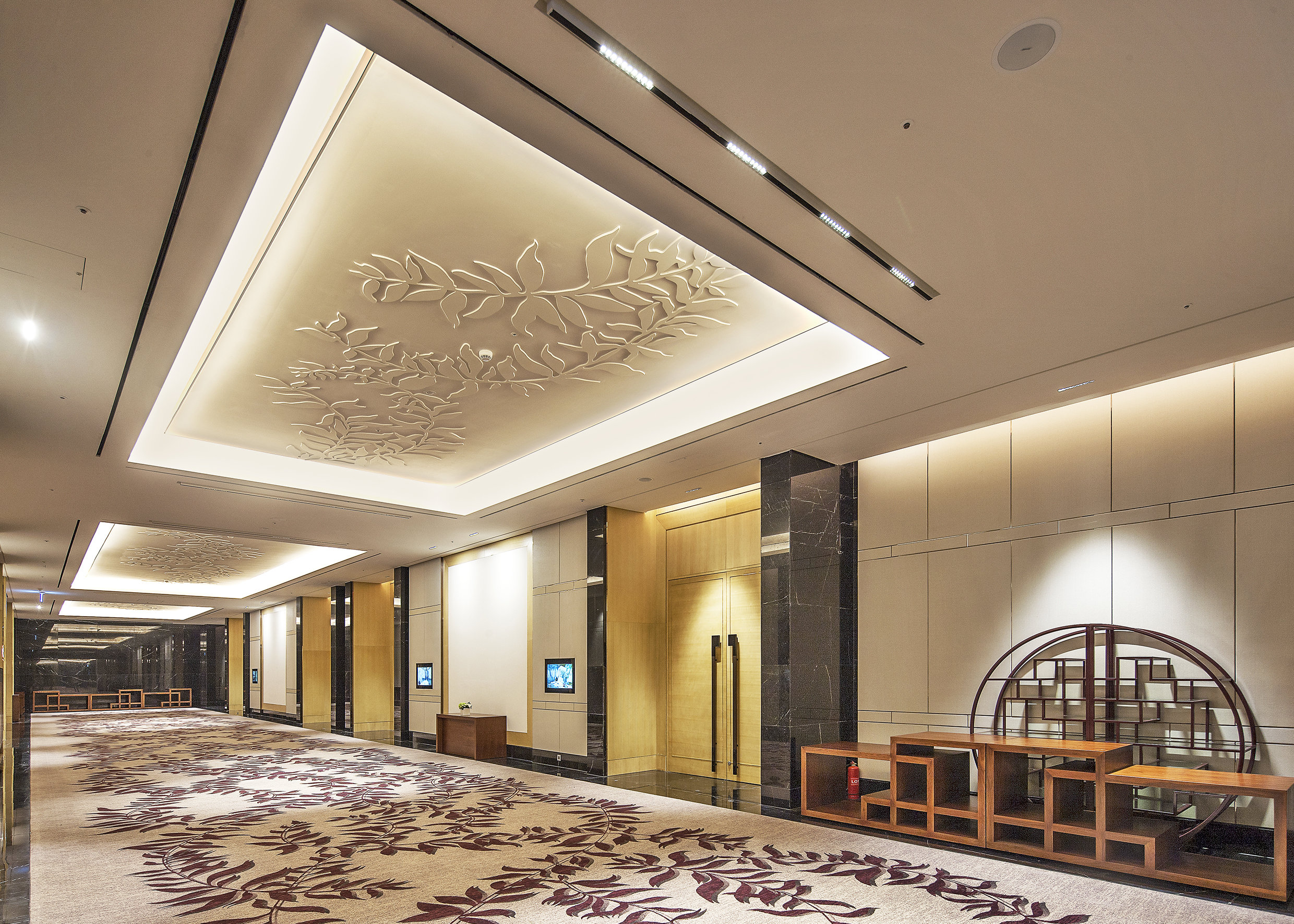 Lotte Hotel Hanoi by null