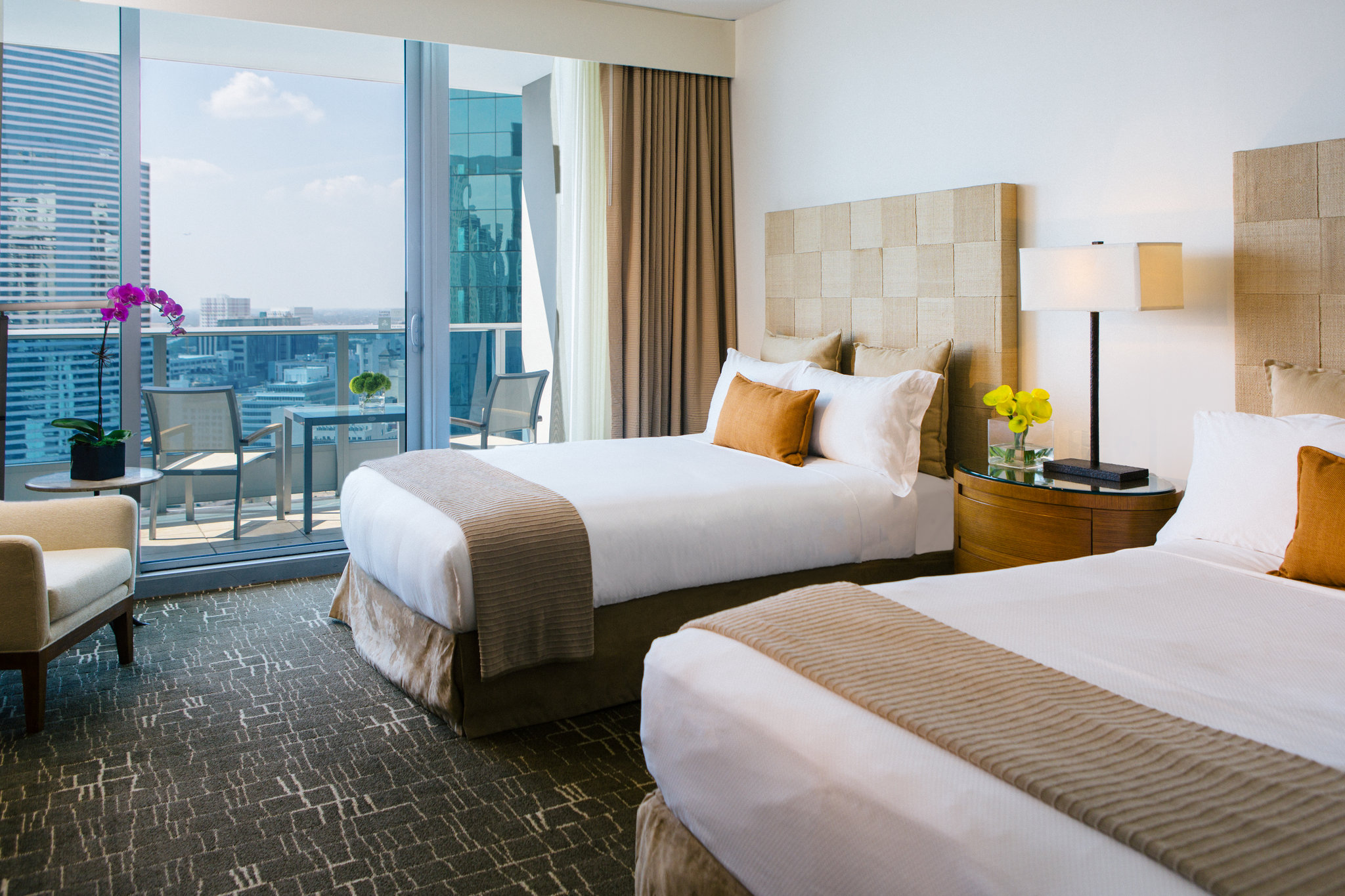 Kimpton EPIC Hotel by null