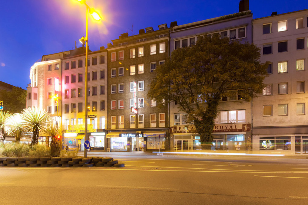 Hotel Plaza Düsseldorf image