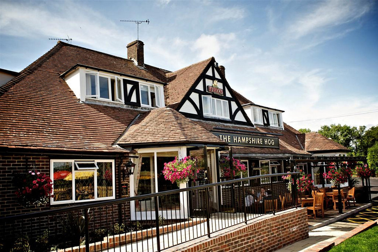 The Hampshire Hog, Clanfield image