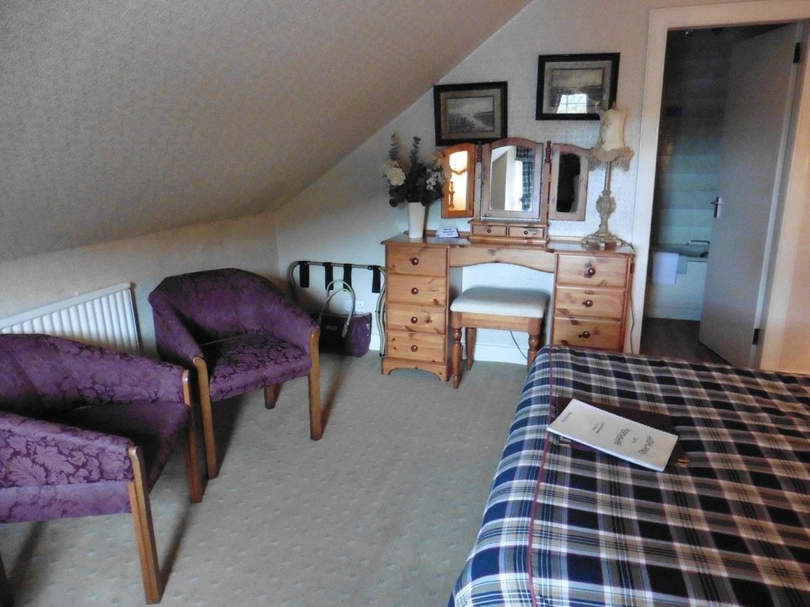 Atholl Arms Hotel by null
