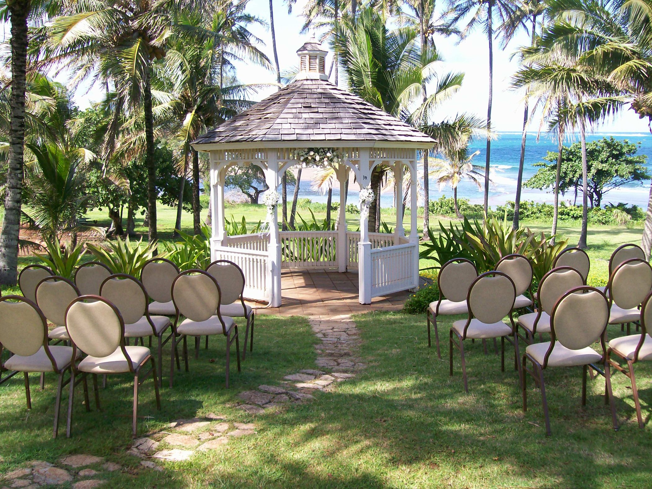 Aston Aloha Beach Hotel by null