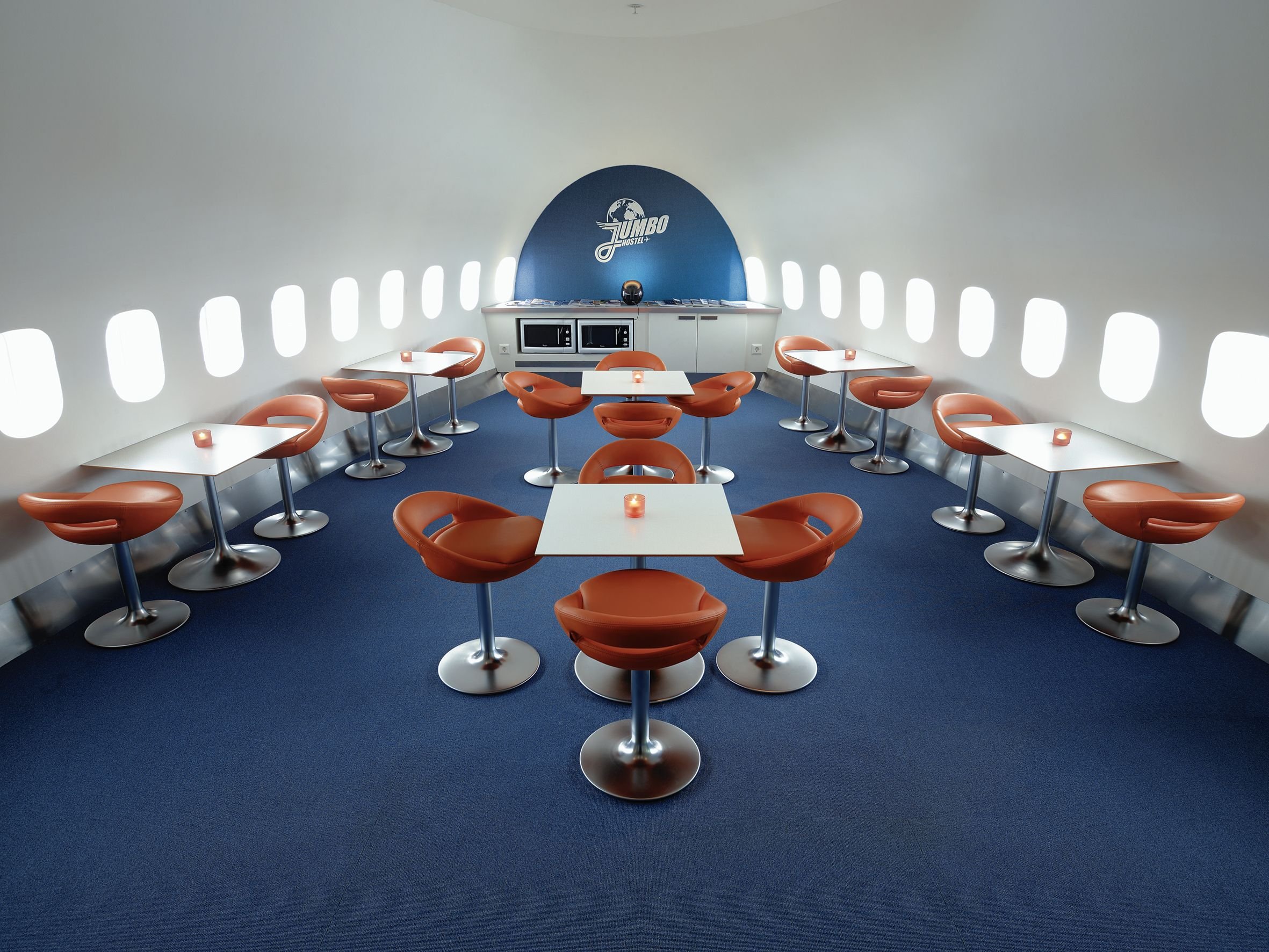 Jumbo Stay by null