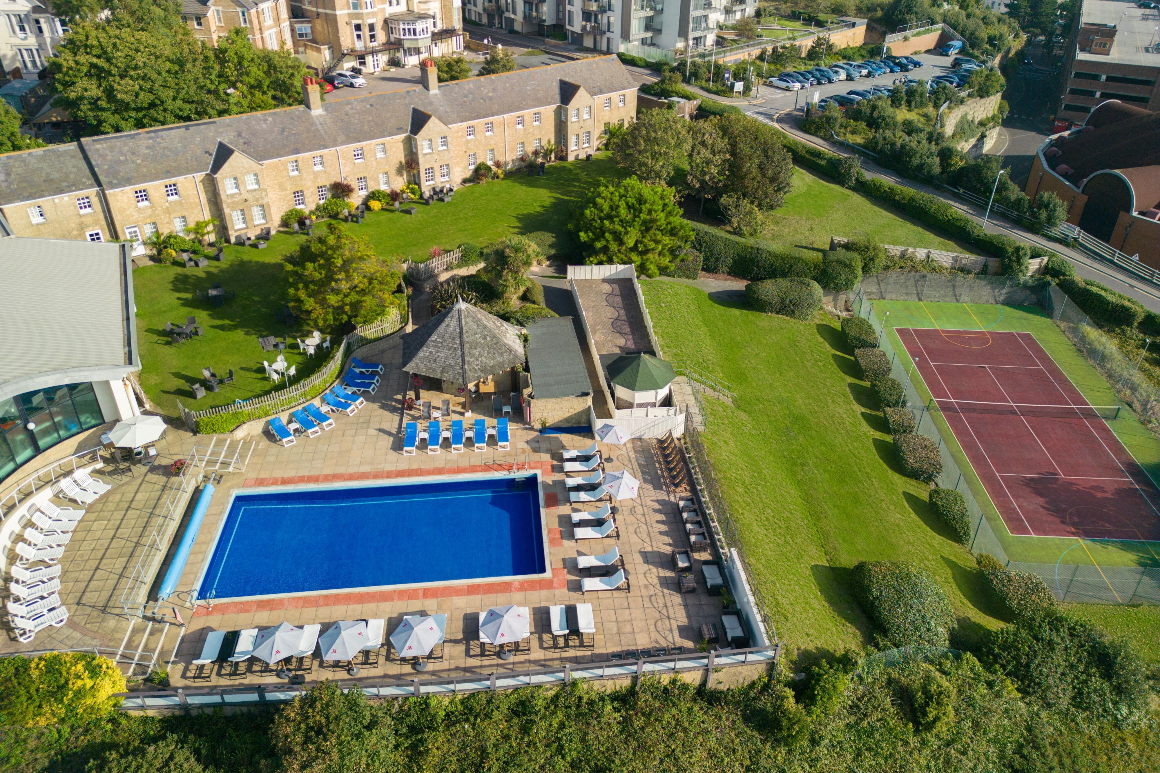 Bournemouth Highcliff Marriott Hotel by null