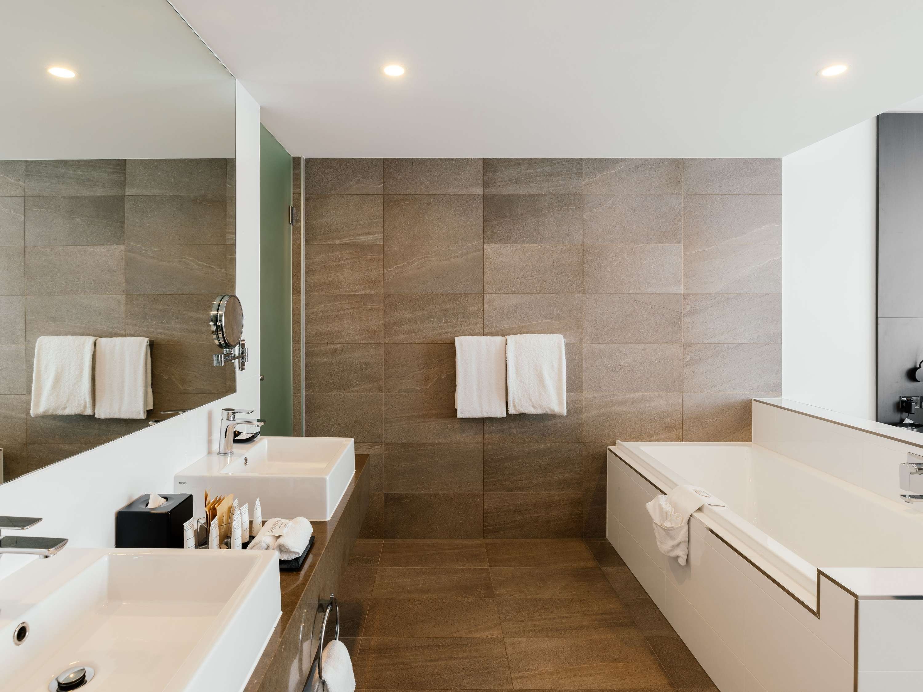 Pullman Brisbane Airport by null