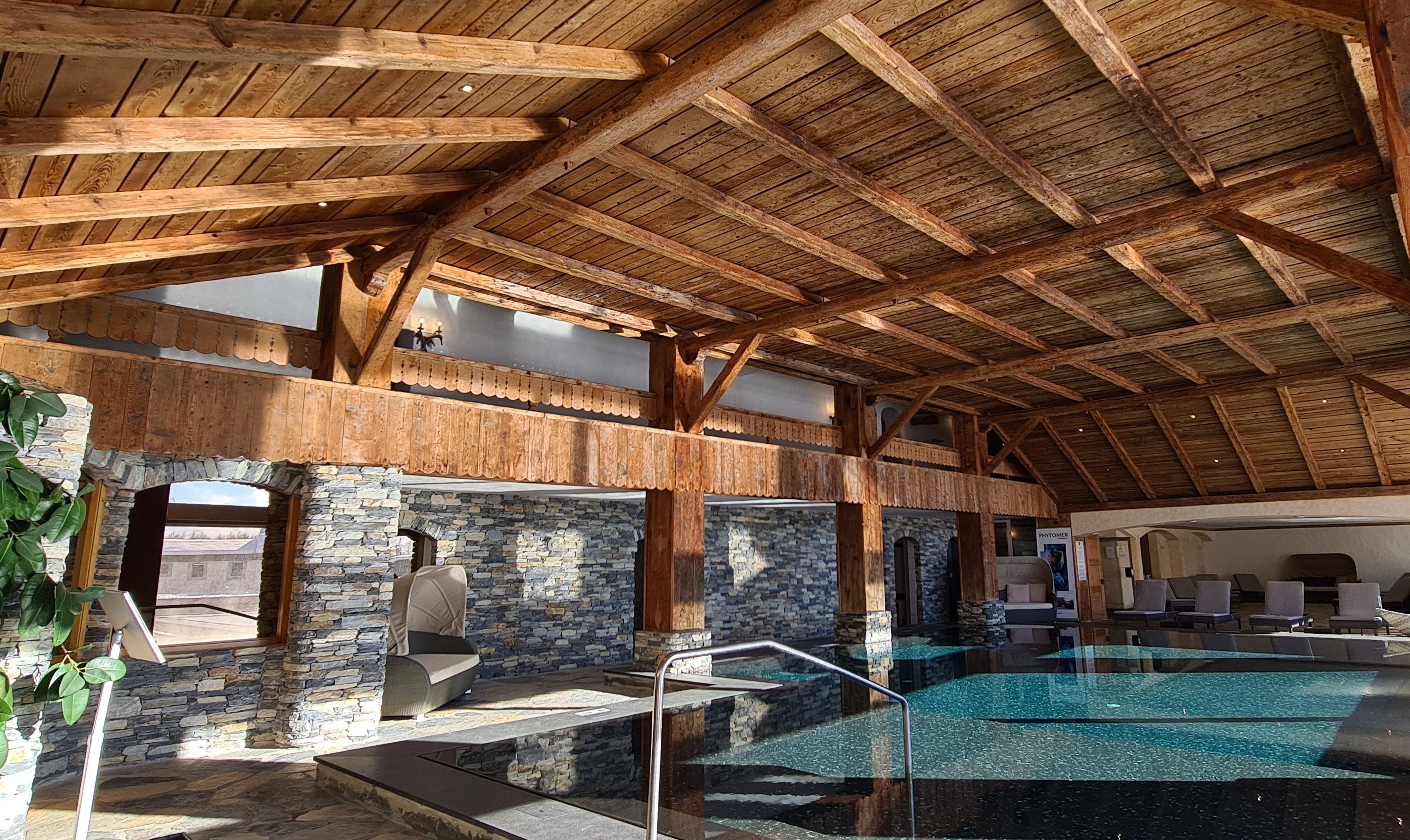 Hostellerie du Pas de l'Ours, Relais & Châteaux by null