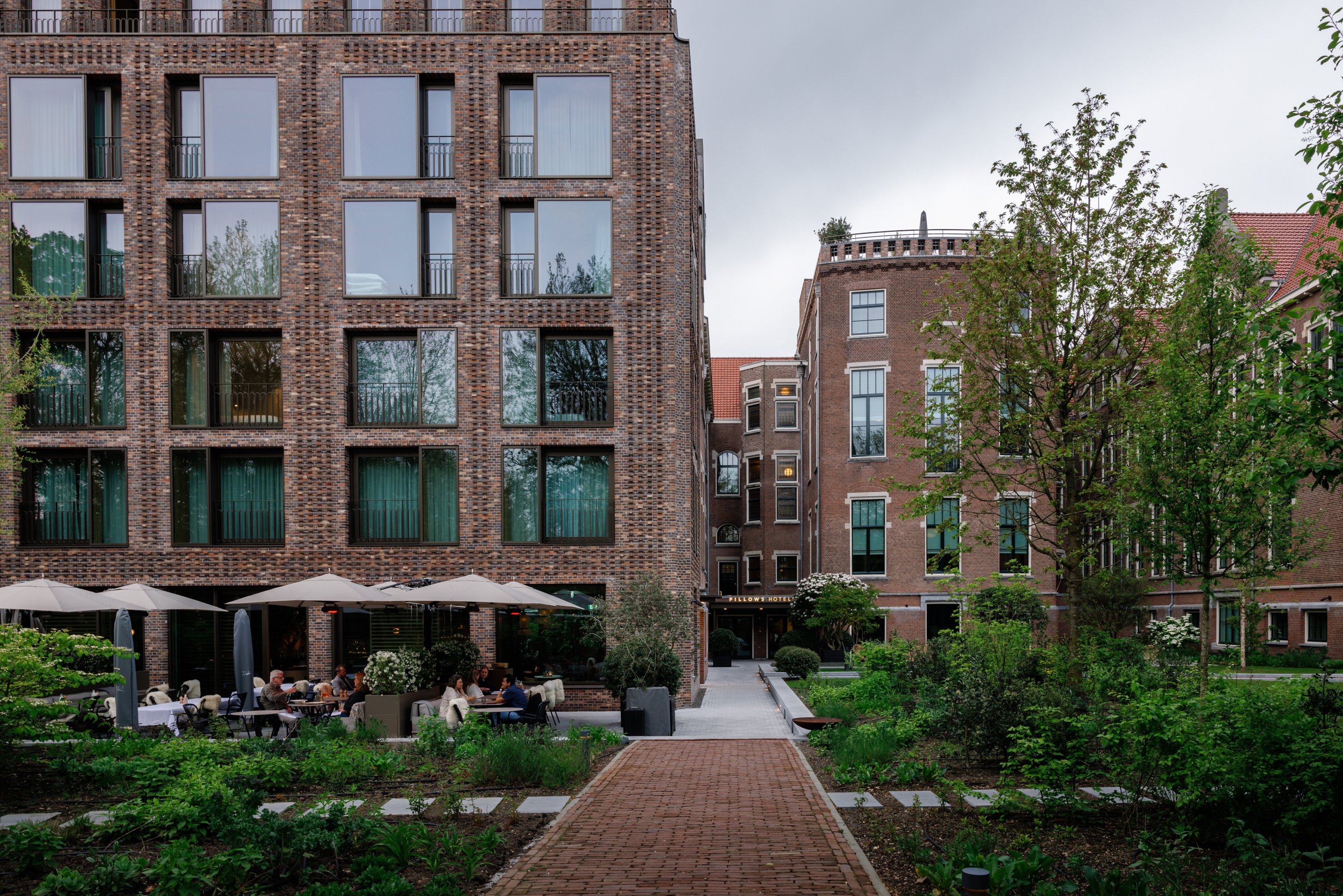 Pillows Grand Boutique Hotel Maurits at the Park, an SLH Hotel by null