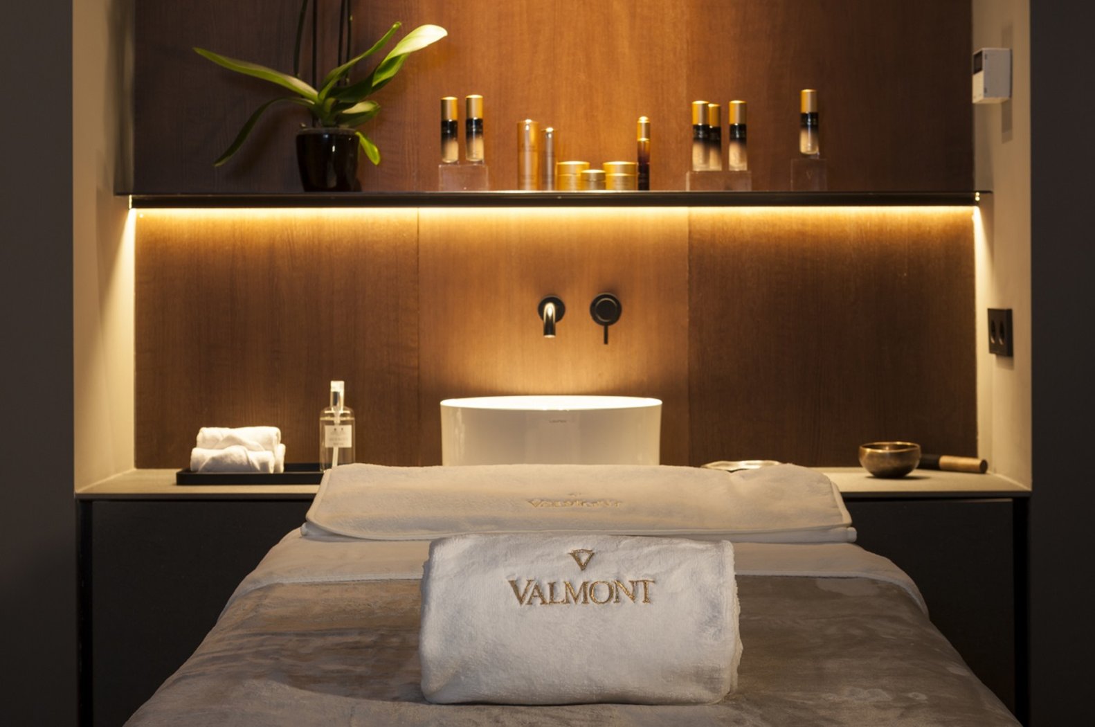 Kozmo Hotel Suites & Spa by null