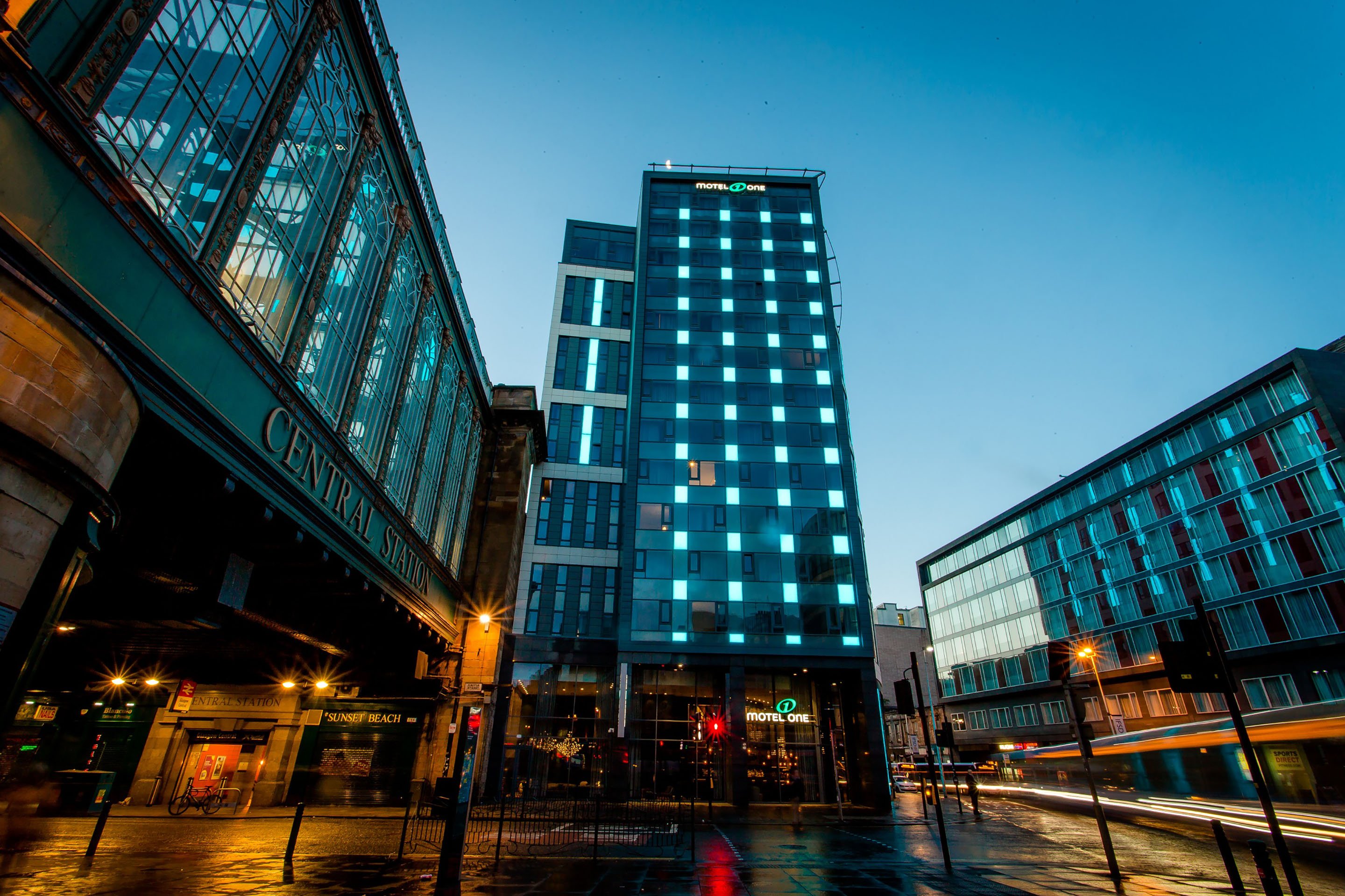 Motel One image