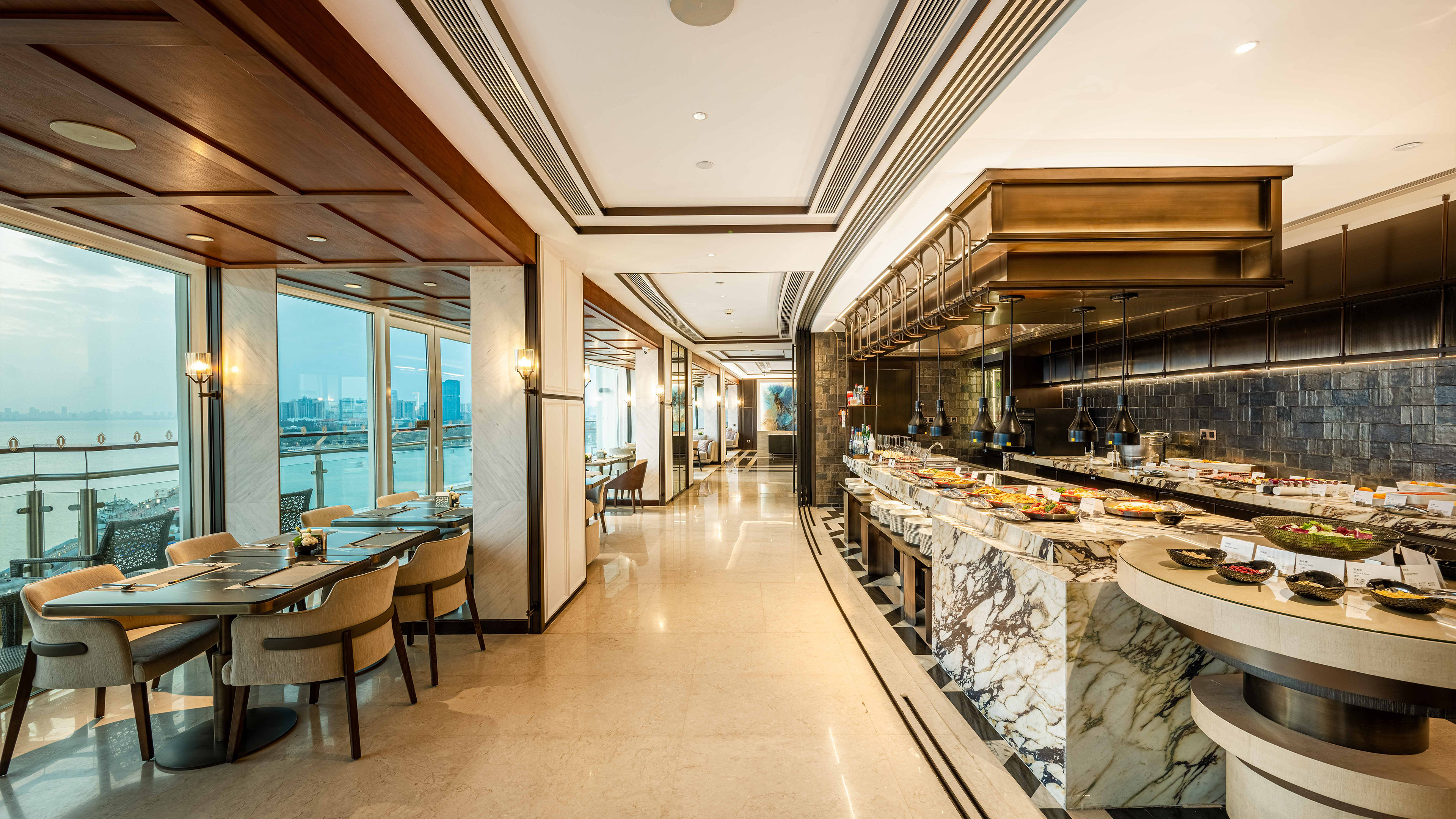Hualuxe Hotels & Resorts Haikou Seaview by null