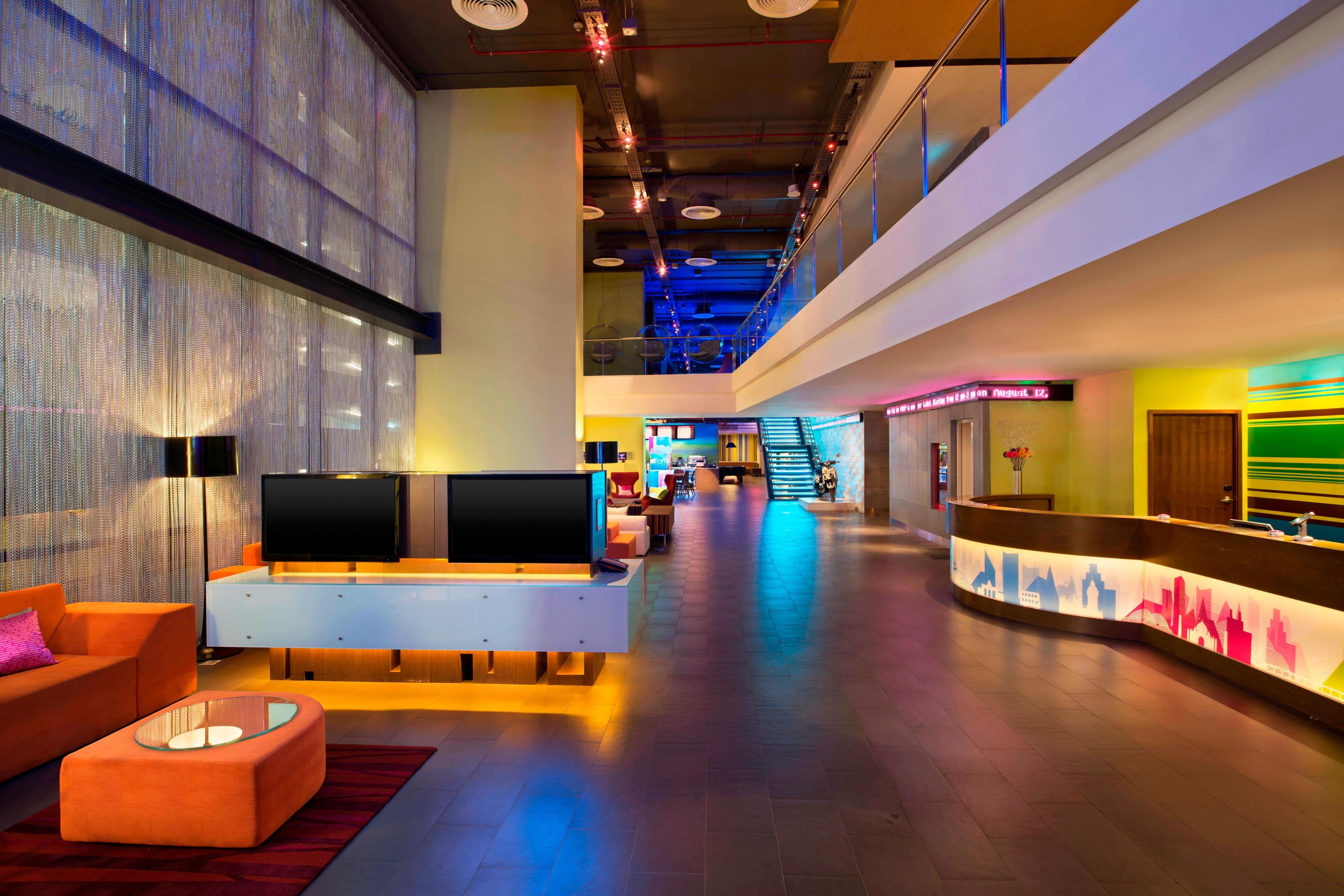 Aloft Bangkok Sukhumvit 11 by null