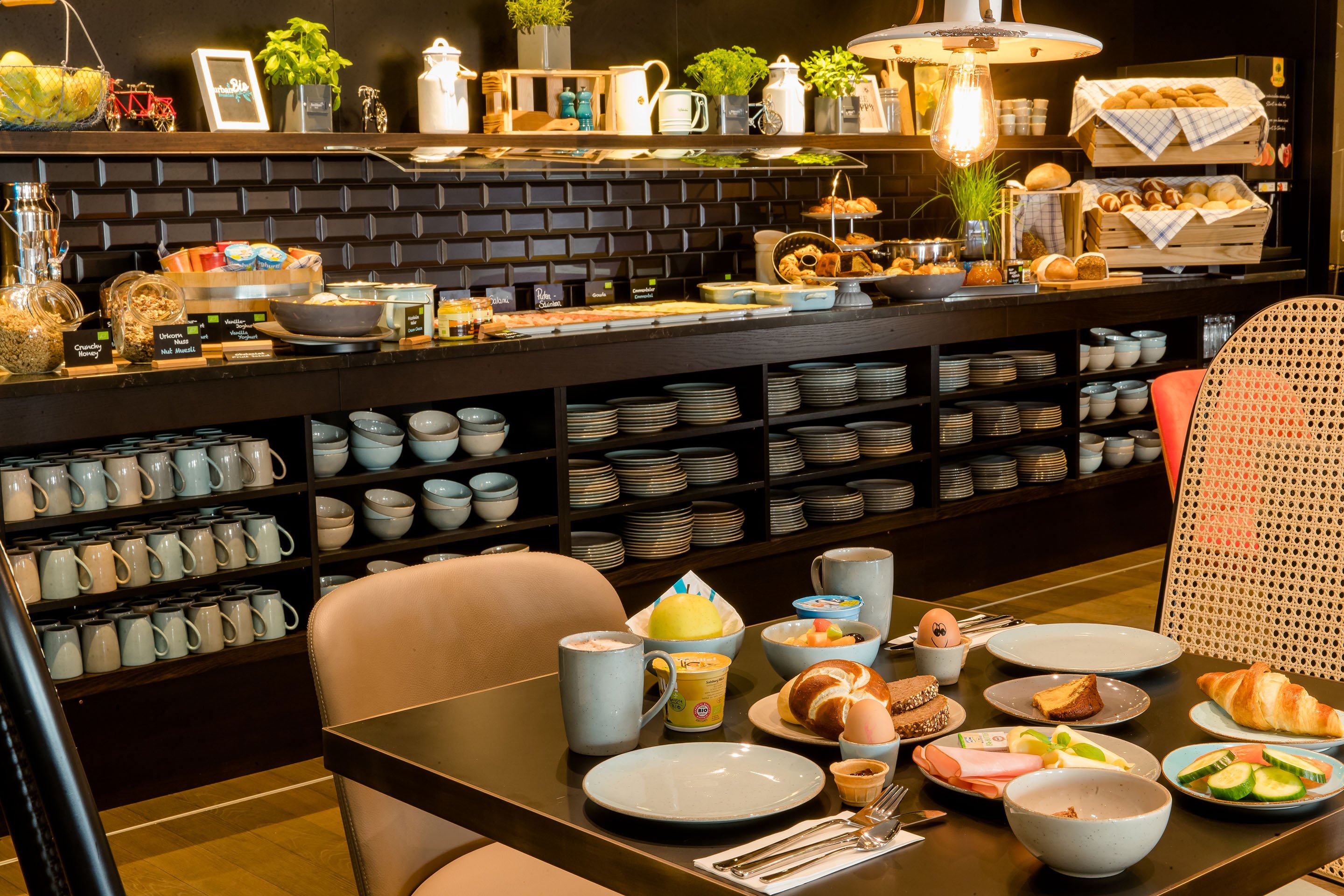Hotel Motel One Linz-Hauptplatz photo 7