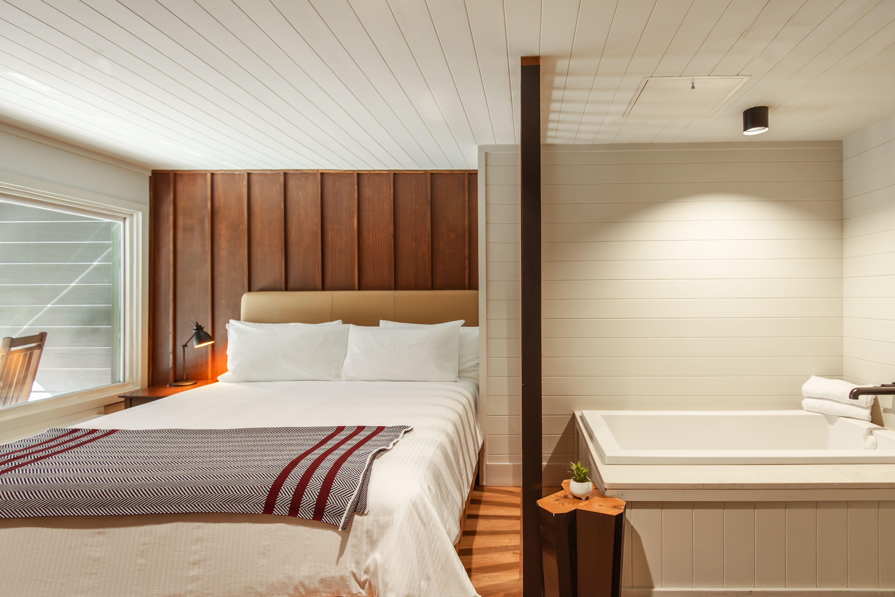 Historic Rocky Waters Inn, A Small Luxury Hotel by null