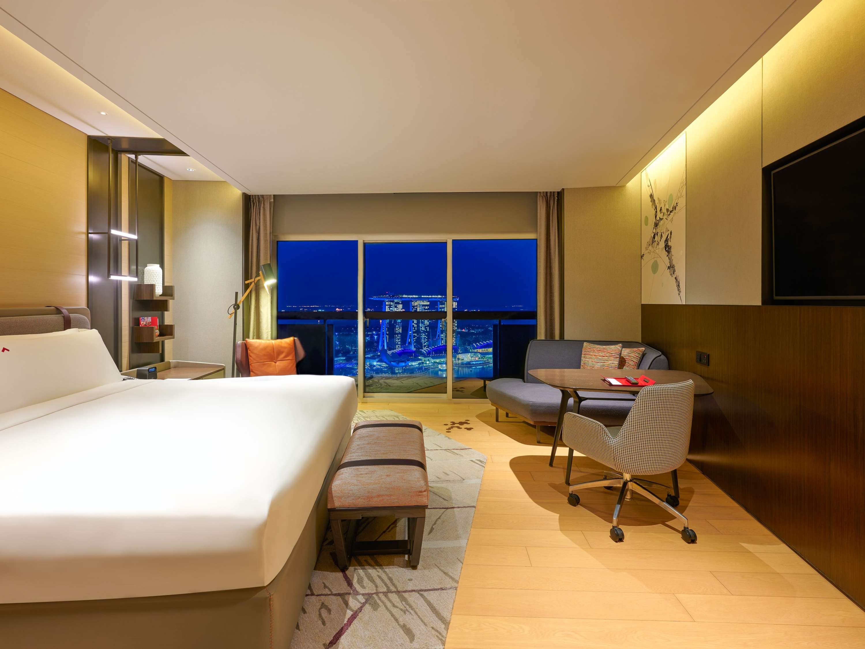 Hotel Swissôtel The Stamford by null