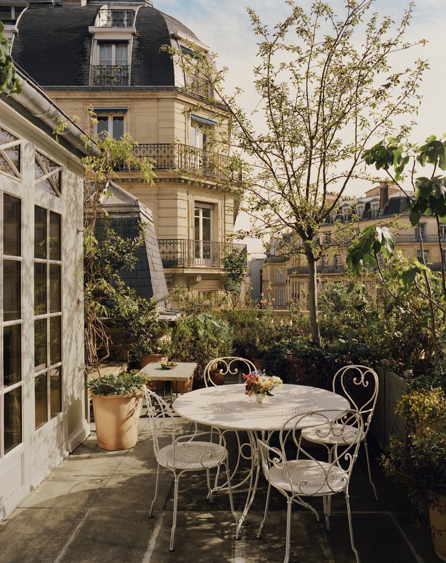 Château Voltaire by null