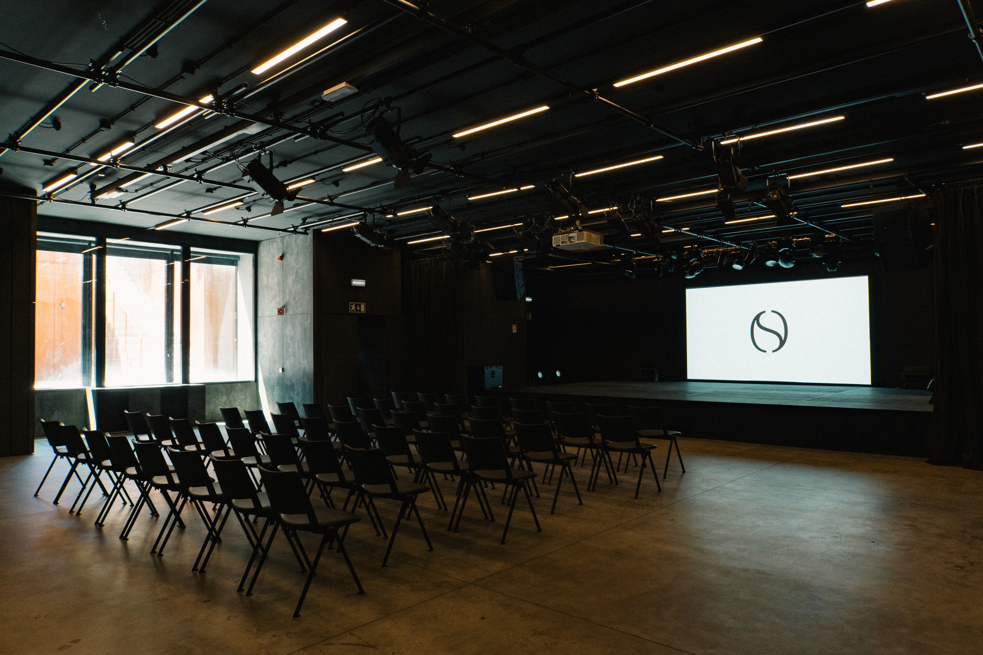 Outsite Porto - Mouco by null