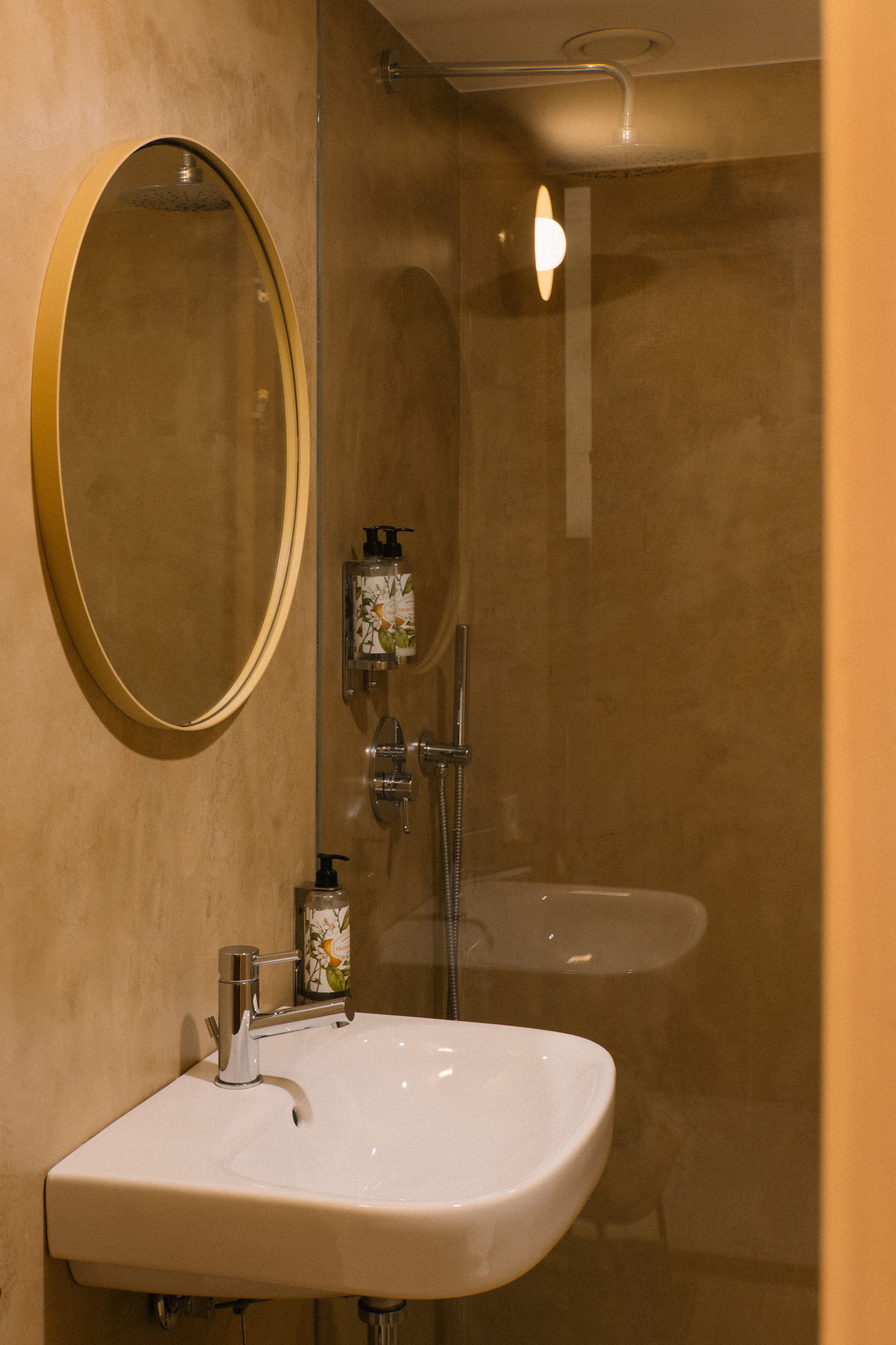 Outsite Porto - Mouco by null