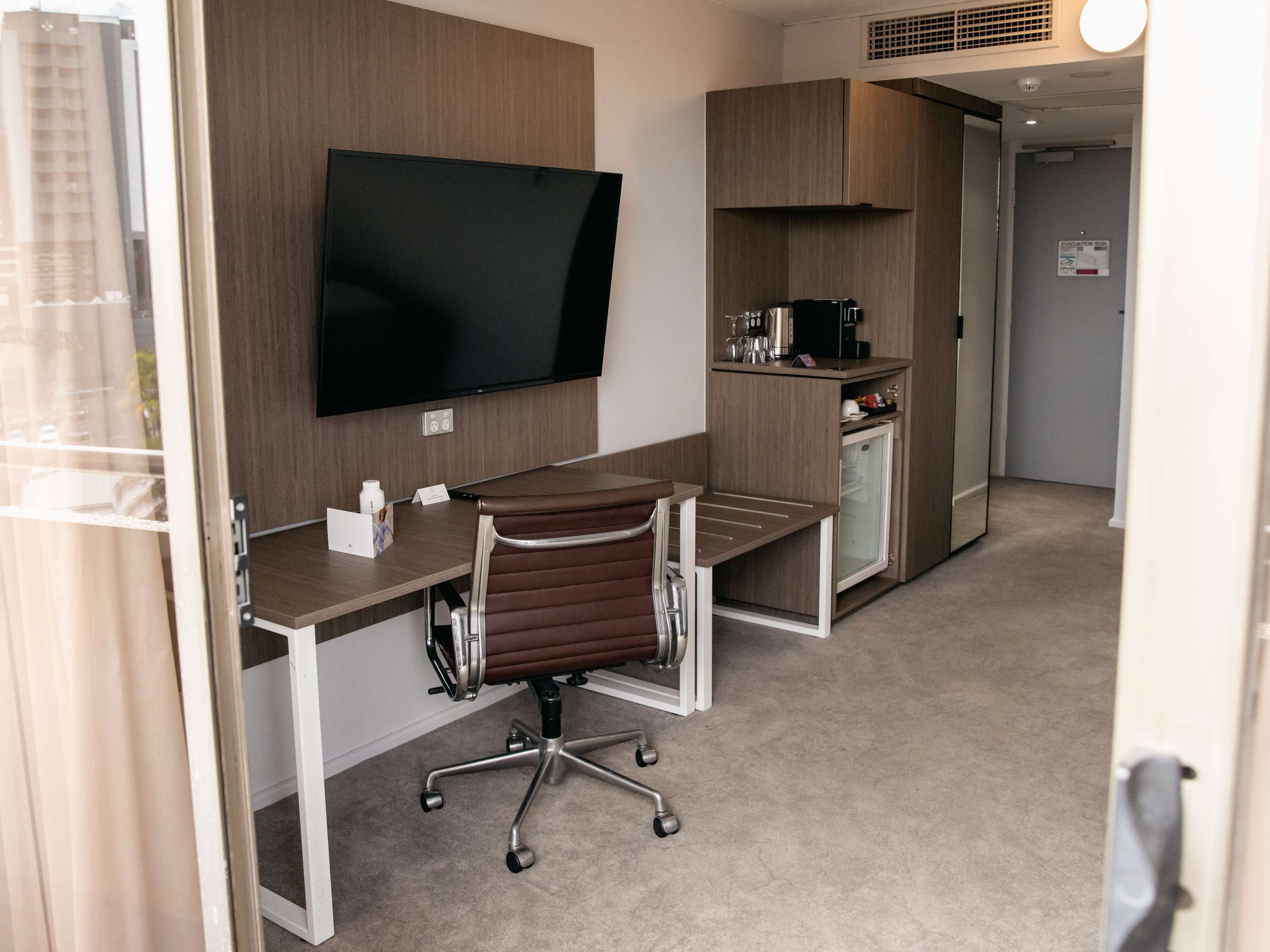 Mercure Brisbane Spring Hill by null