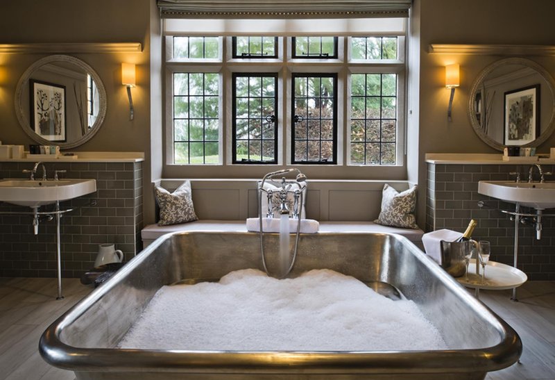 Foxhill Manor by null