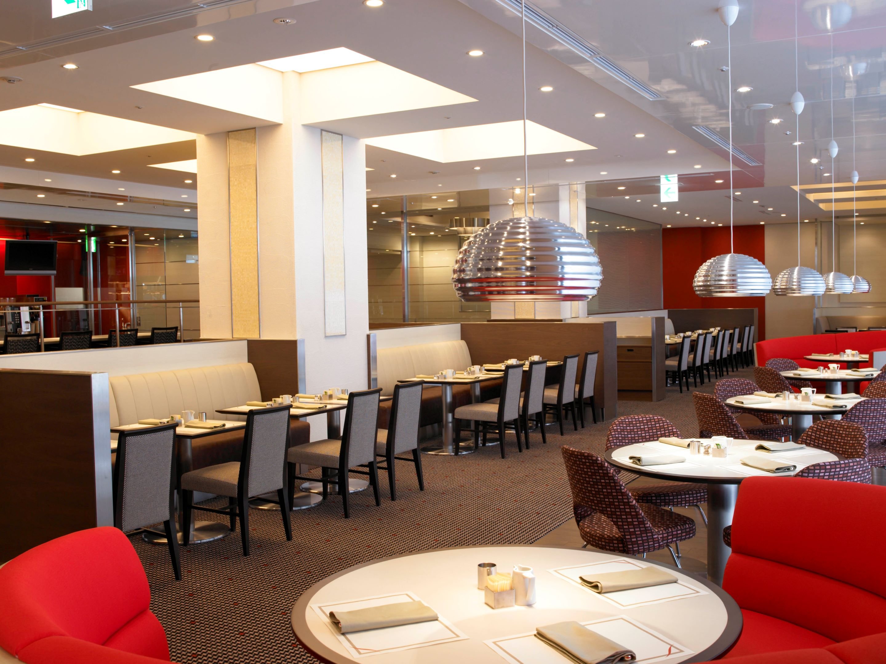 Imperial Hotel Tokyo by null