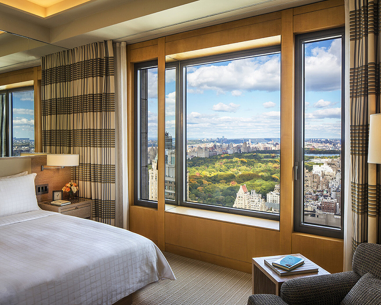 Four Seasons Hotel New York by null