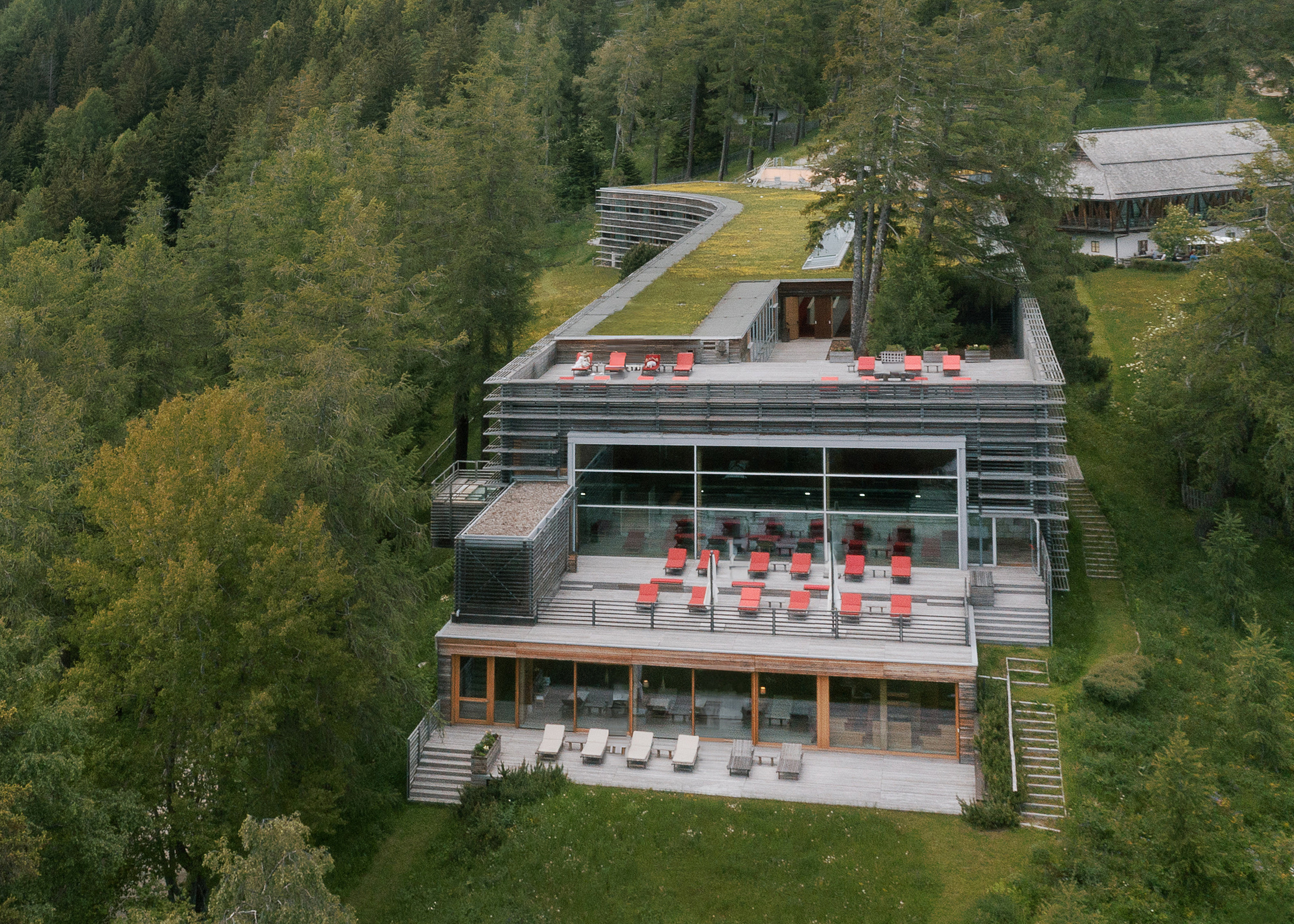 Vigilius Mountain Resort by null