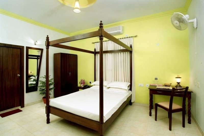 Hotel Housez 43 by null