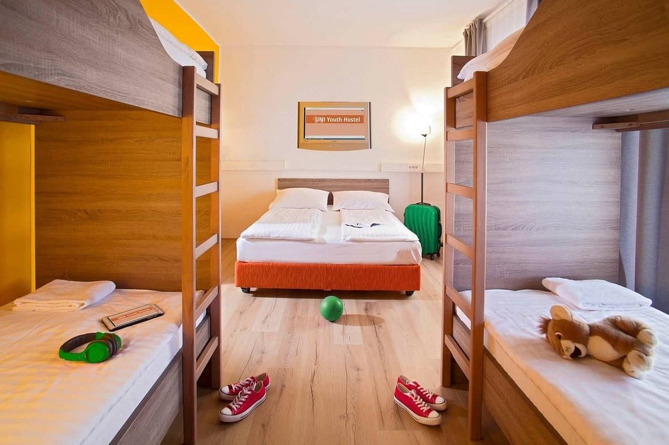 B&B HOTEL Maribor Orel by null