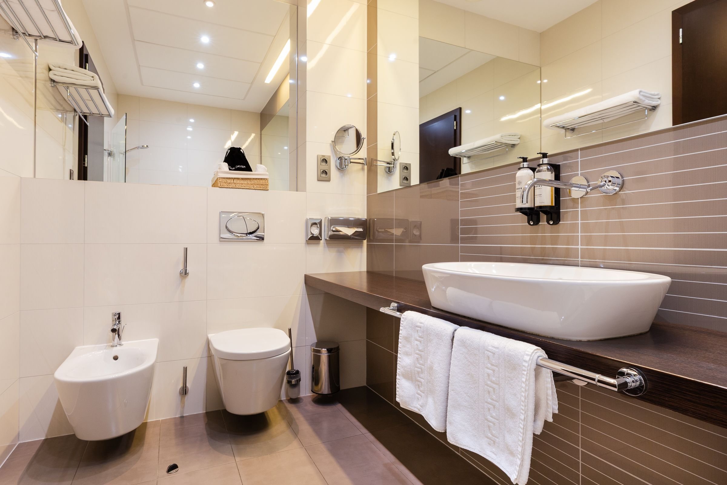 Roset Hotel & Residence by null