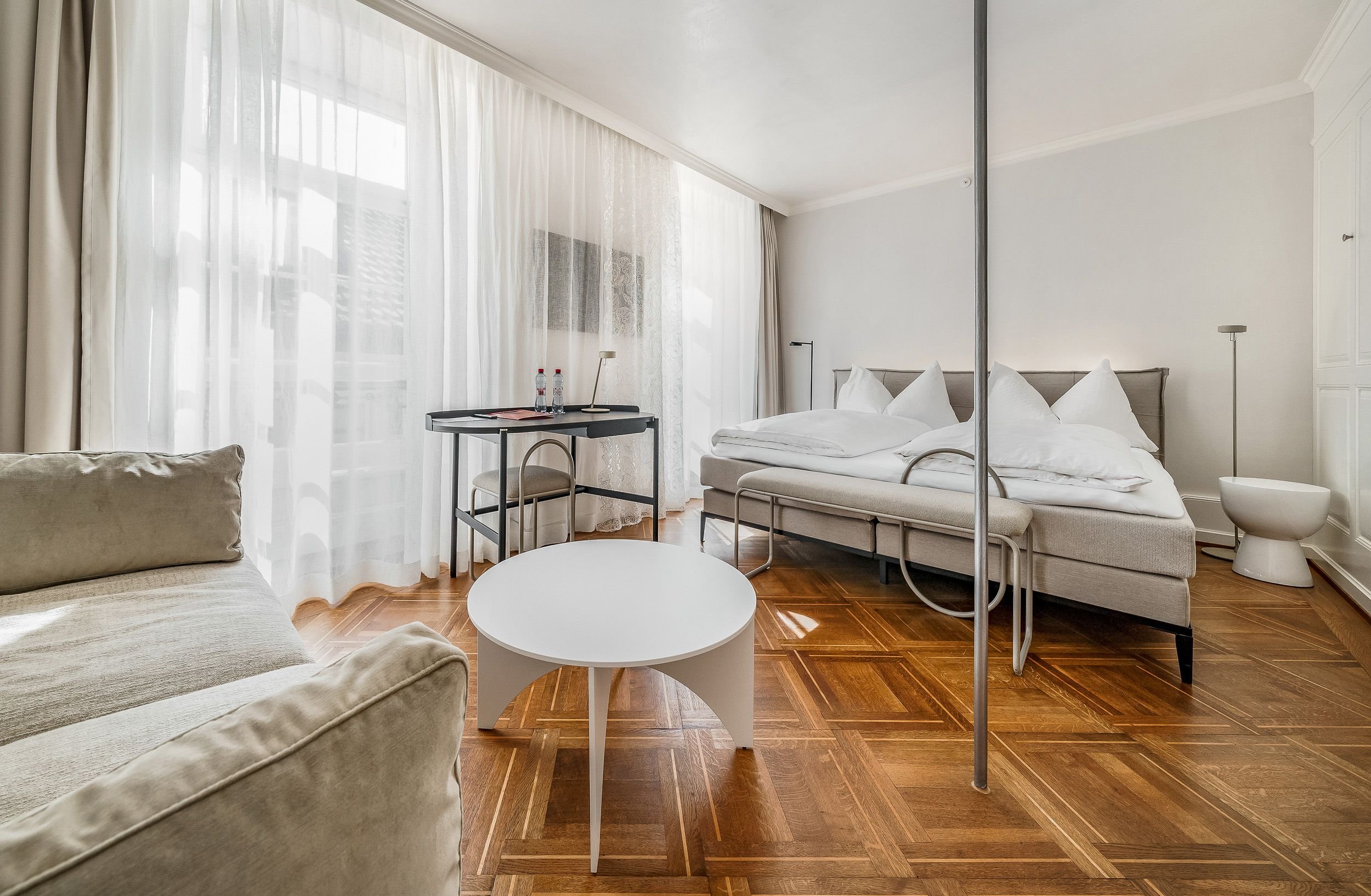 BLUME. Baden Hotel & Restaurant by null