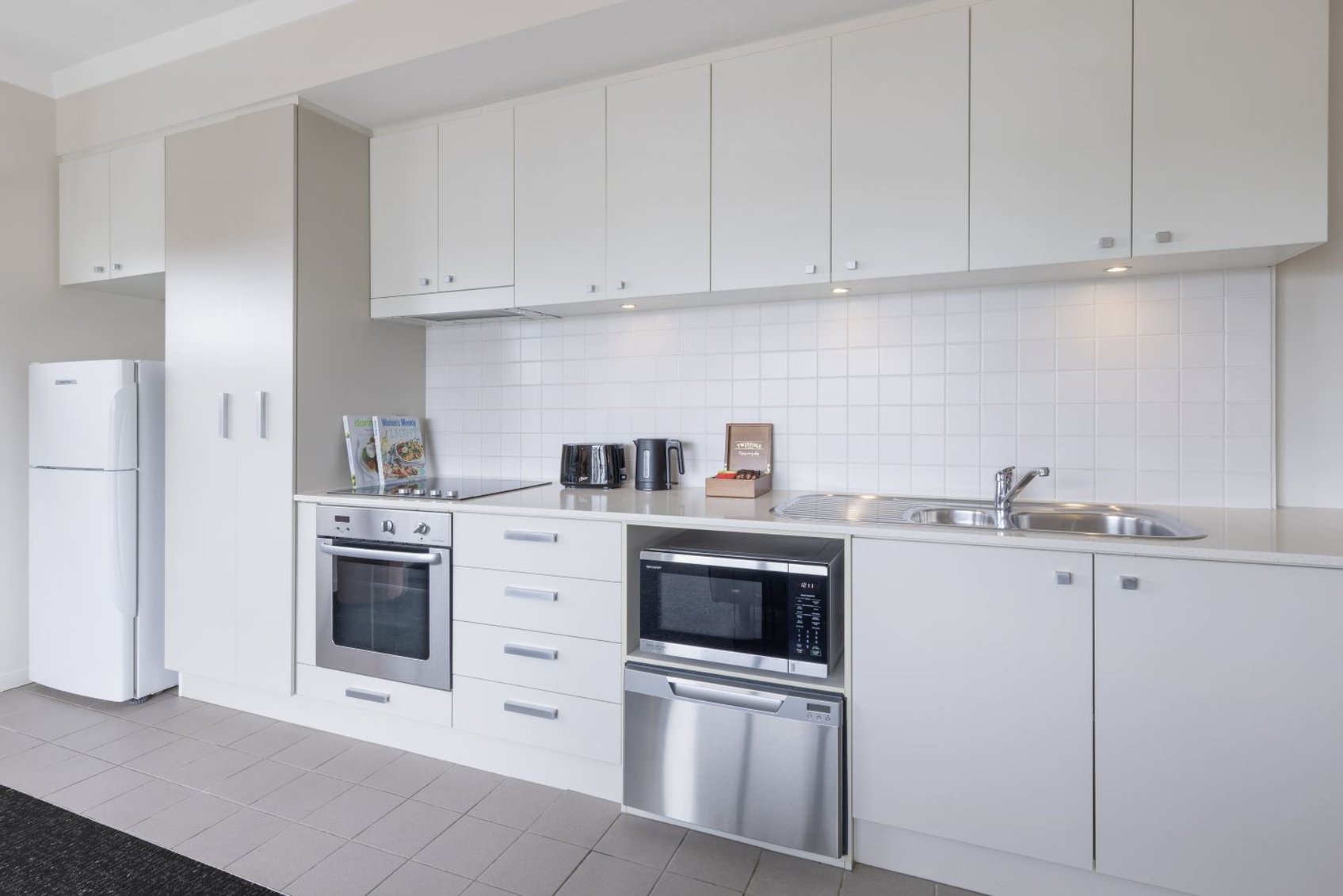 Quest on Rheola by null