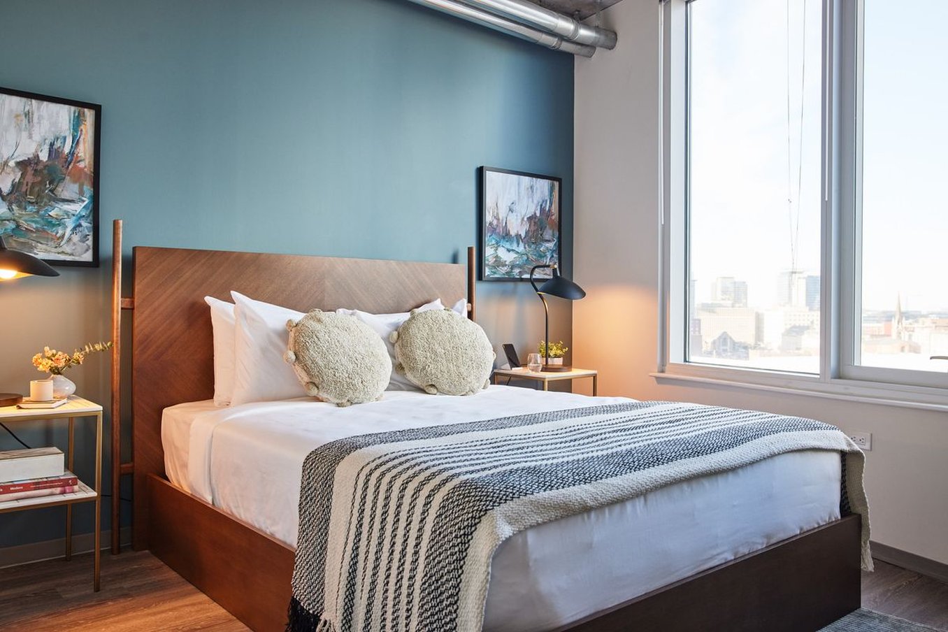 Placemakr Premier SoBro by null