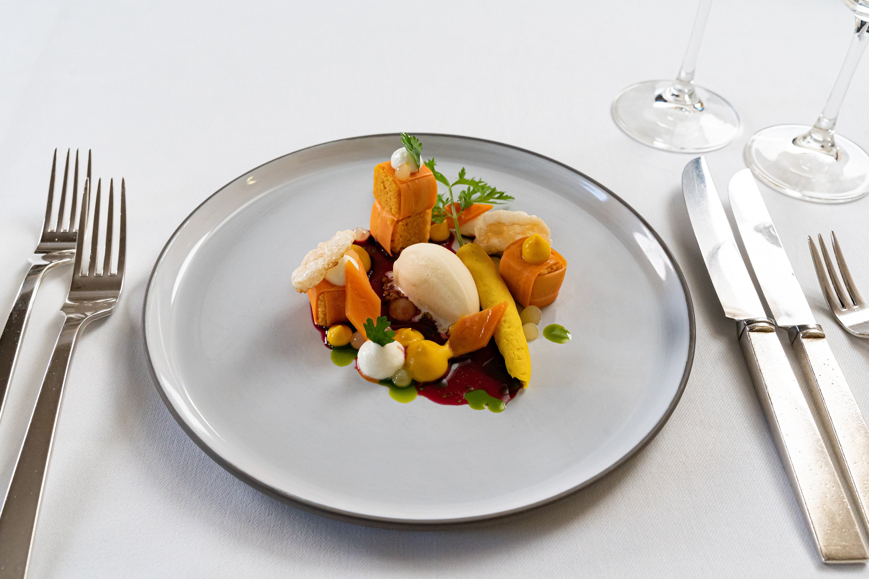 Wald & Schlosshotel Friedrichsruhe by null