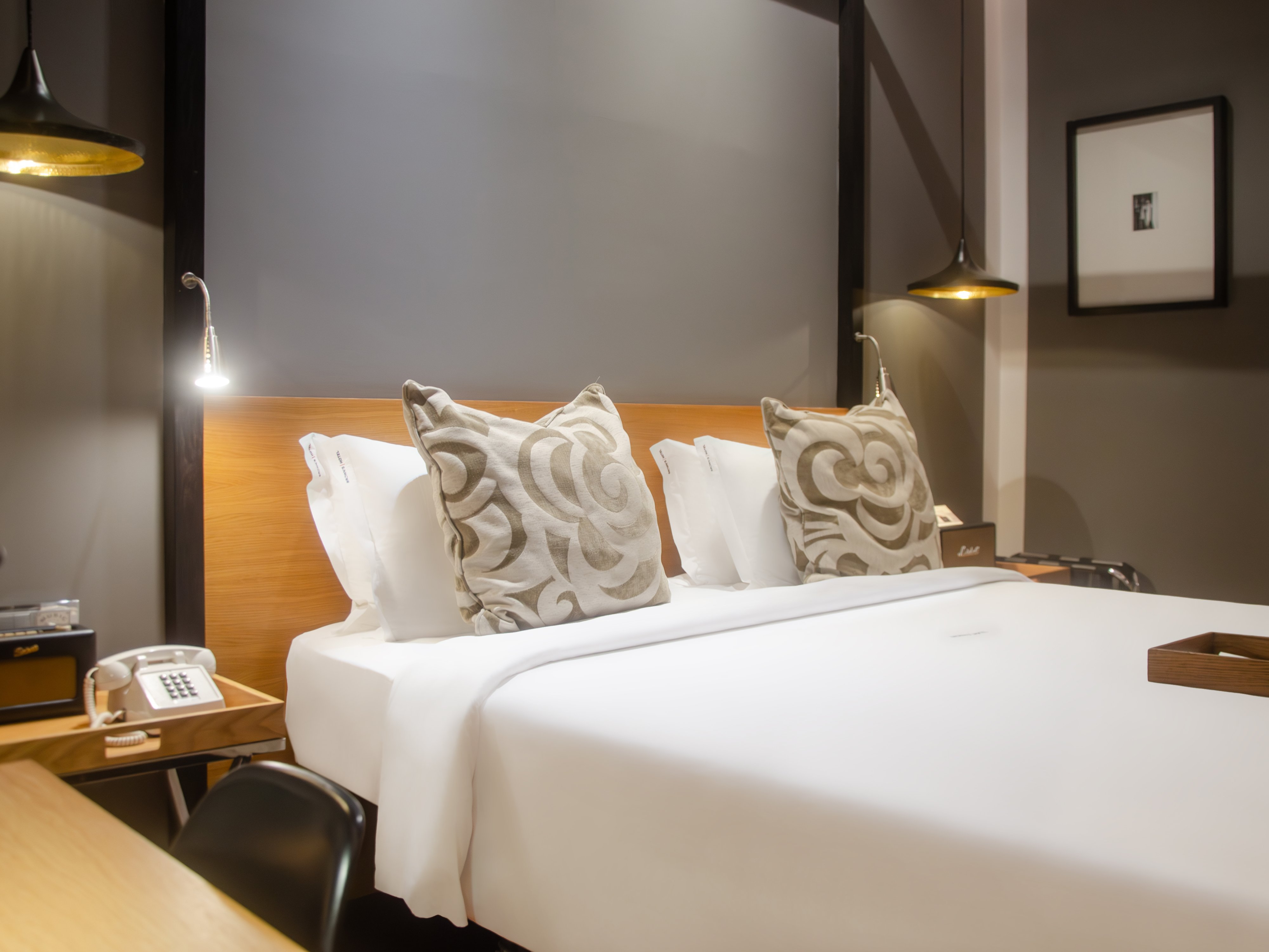 Brown's | Downtown Hotel by null